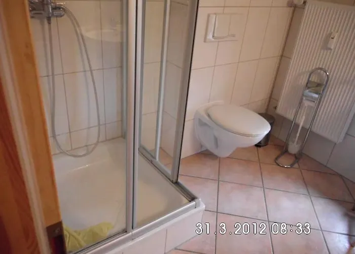 Erholung In Der - Urlaub Im Alten Forsthaus * Zingst